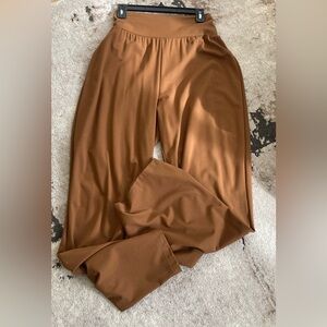 Bryn Walker Wide-Leg Pull-On Pants in a beautiful caramel colour!